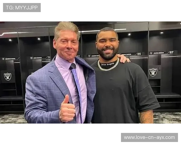 WWE巨星突然退场，全网热议原因成谜