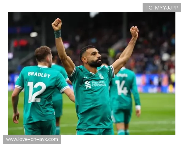 利物浦配合紧凑，萨拉赫顺势垫射破网